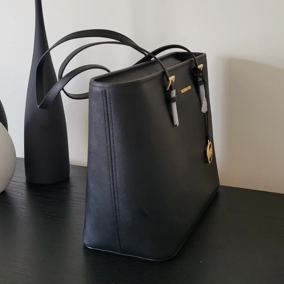 Michael Kors Tote